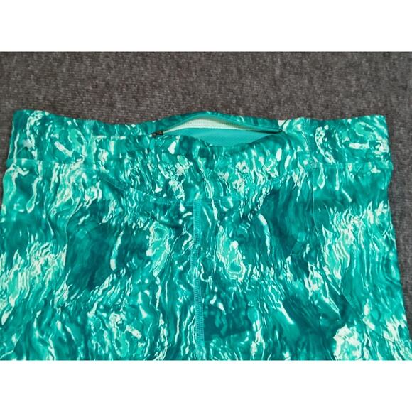 The North Face Women's Capri Leggings Flash Dry Green Athletic Logo Size Small - Picture 9 of 11